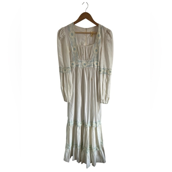 Dresses & Skirts - Vintage 1970s Prairie Dress